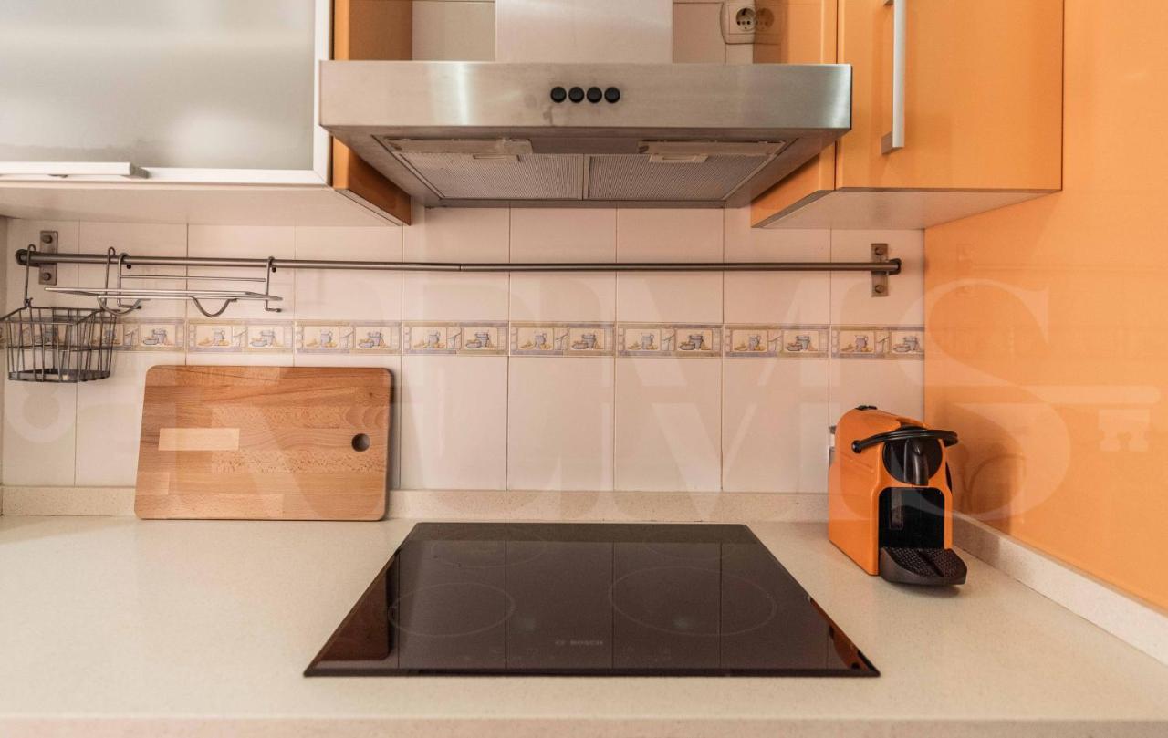 Inviting Apartment In The Heart Of Malaga By Rems ภายนอก รูปภาพ