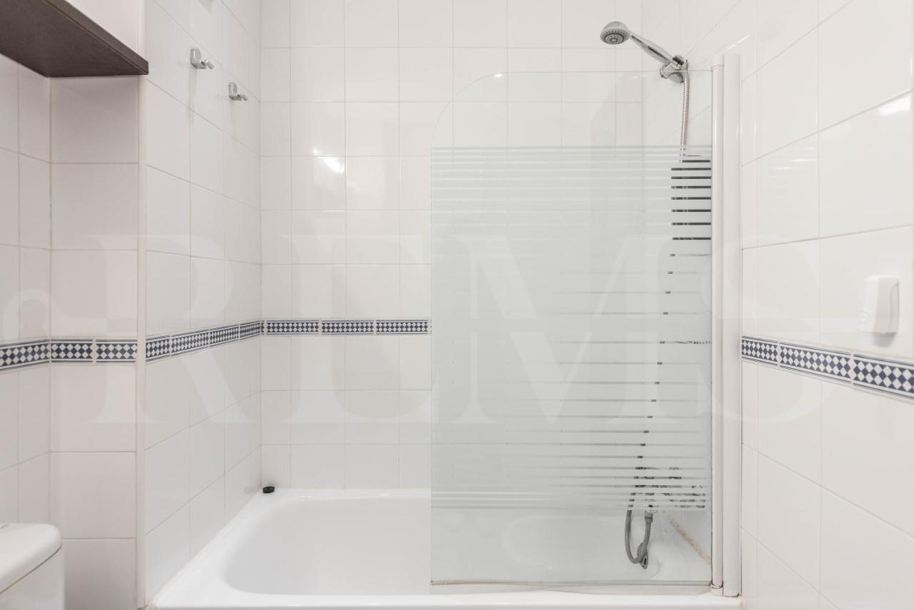Inviting Apartment In The Heart Of Malaga By Rems ภายนอก รูปภาพ