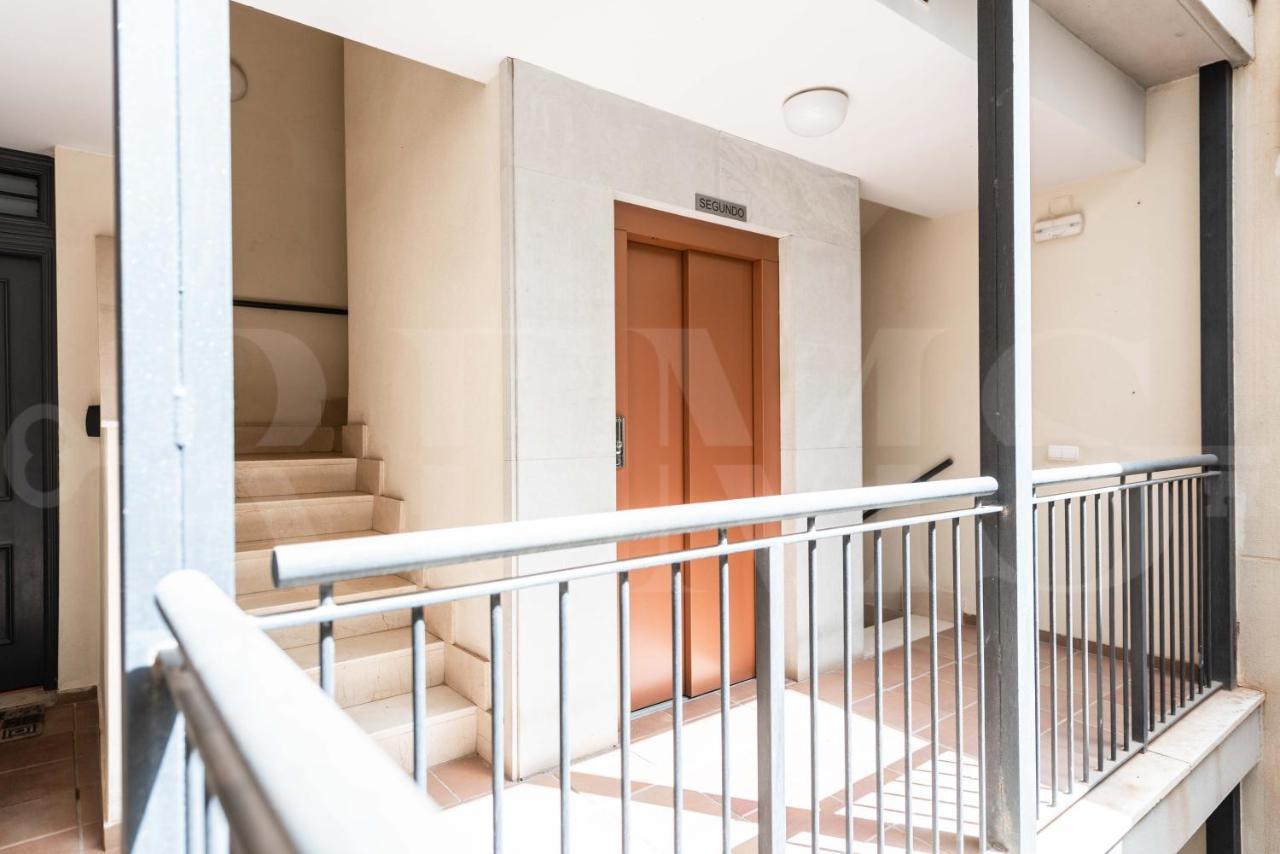 Inviting Apartment In The Heart Of Malaga By Rems ภายนอก รูปภาพ
