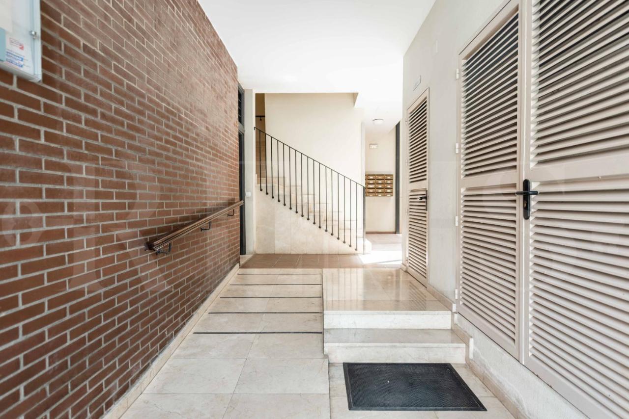 Inviting Apartment In The Heart Of Malaga By Rems ภายนอก รูปภาพ