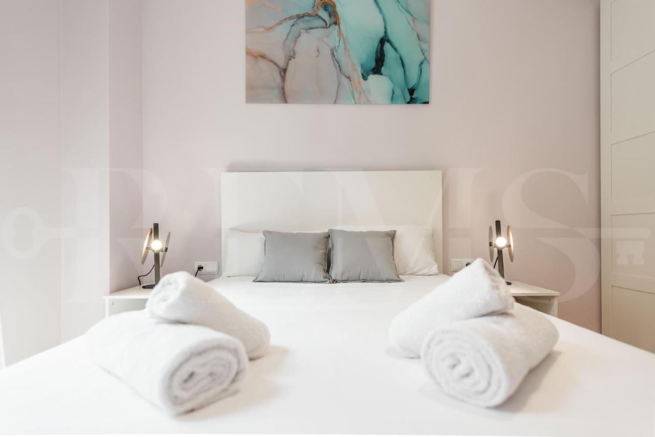 Inviting Apartment In The Heart Of Malaga By Rems ภายนอก รูปภาพ